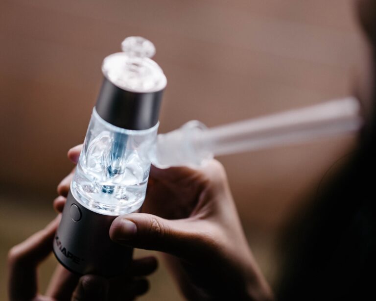 XVAPE VISTA MINI Futuristic Design